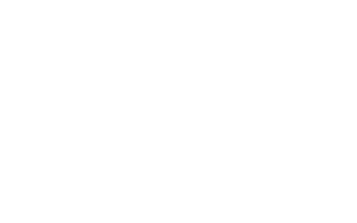 FPC GYM - Hamina treeniryhmä harjoittelee voimaharjoittelua salilla.